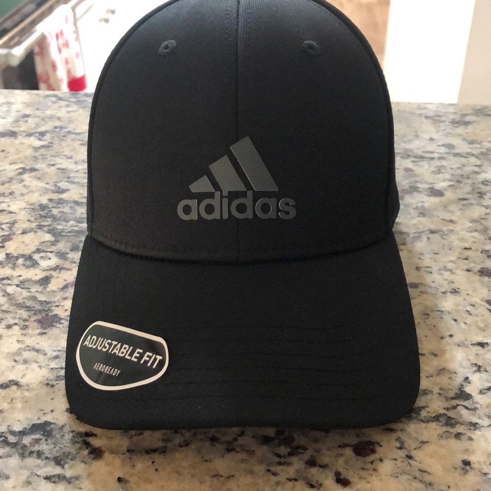 Adidas black adjustable hat NEW